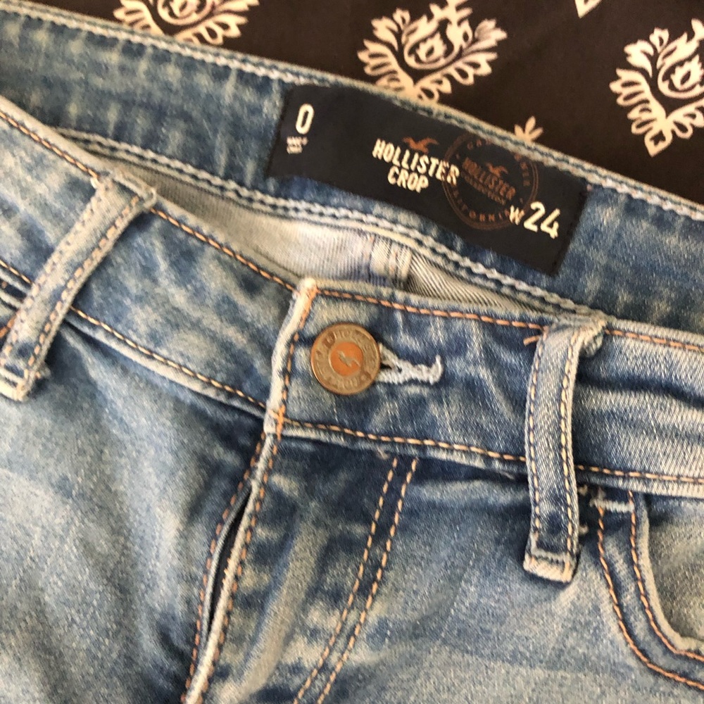Hollister skinny jeans!!